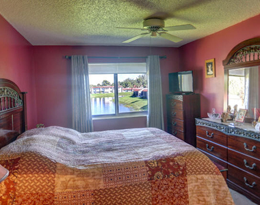 235 Golden River Drive - Photo Thumbnail 5