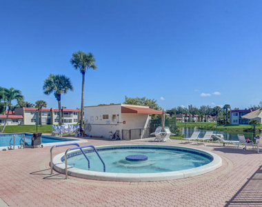 235 Golden River Drive - Photo Thumbnail 17