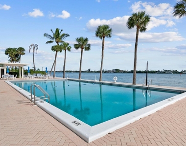 2600 N Flagler Drive - Photo Thumbnail 17