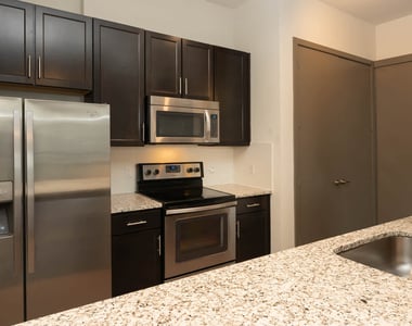 7929 Churchill Way - Photo Thumbnail 7