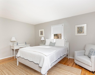 64 Aspatuck Road - Photo Thumbnail 9