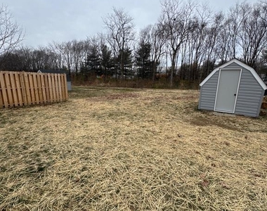 127 Longstreet Ave - Photo Thumbnail 17