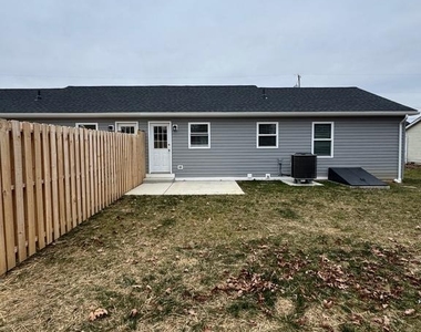 125 Longstreet Avenue - Photo Thumbnail 15