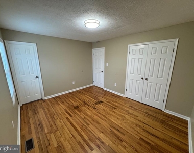 125 Longstreet Avenue - Photo Thumbnail 11