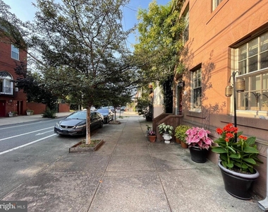 790 S Front Street - Photo Thumbnail 5