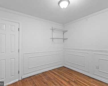 1625 W Montgomery Avenue - Photo Thumbnail 9