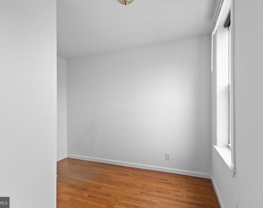 1625 W Montgomery Avenue - Photo Thumbnail 19