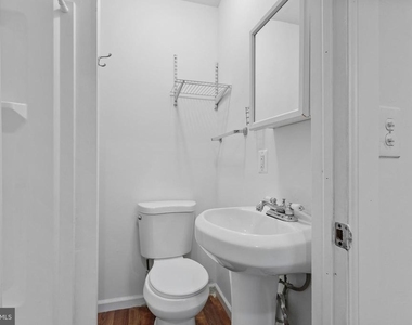 1625 W Montgomery Avenue - Photo Thumbnail 30
