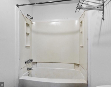 1625 W Montgomery Avenue - Photo Thumbnail 34