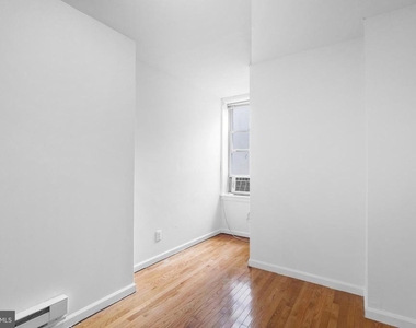 1625 W Montgomery Avenue - Photo Thumbnail 12