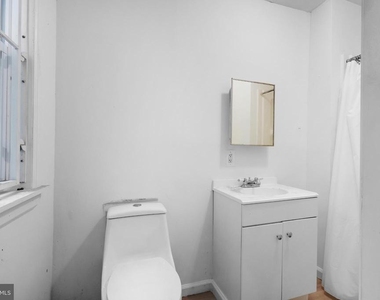1625 W Montgomery Avenue - Photo Thumbnail 29