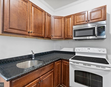 1625 W Montgomery Avenue - Photo Thumbnail 3