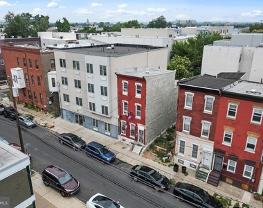 1625 W Montgomery Avenue - Photo Thumbnail 43