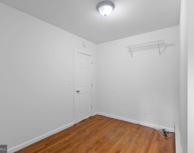 1625 W Montgomery Avenue - Photo Thumbnail 13