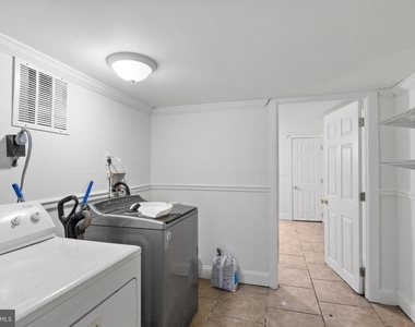 1625 W Montgomery Avenue - Photo Thumbnail 41