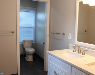 34 Delsea Dr S - Photo Thumbnail 15