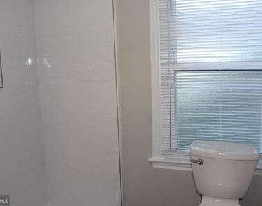34 Delsea Dr S - Photo Thumbnail 17