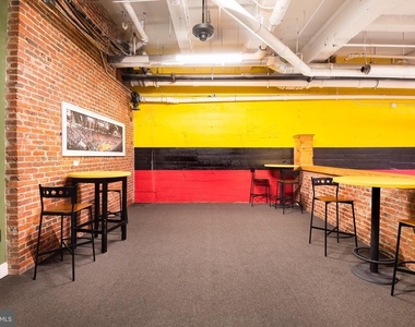301 N Charles Street - Photo Thumbnail 28