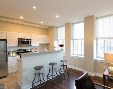 301 N Charles Street - Photo Thumbnail 37