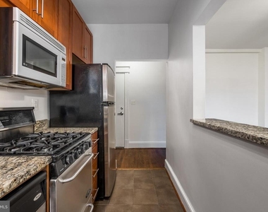 6645 Georgia Avenue Nw - Photo Thumbnail 14