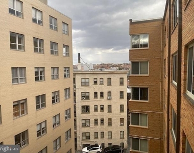 1727 Massachusetts Avenue Nw - Photo Thumbnail 4