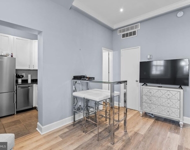 101 N North Carolina Avenue Se - Photo Thumbnail 8