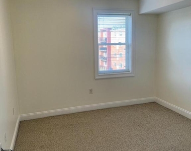 4800 C Street Se - Photo Thumbnail 6