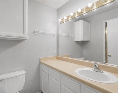 3115 Helms St - Photo Thumbnail 9