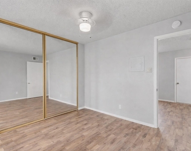 3115 Helms St - Photo Thumbnail 11