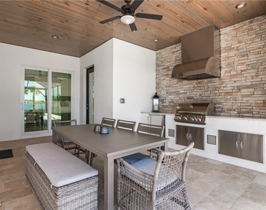 13974 Blue Bay Circle - Photo Thumbnail 8