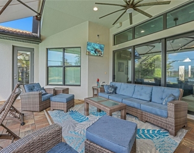 23273 Salinas Way - Photo Thumbnail 31