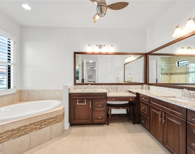 23273 Salinas Way - Photo Thumbnail 17