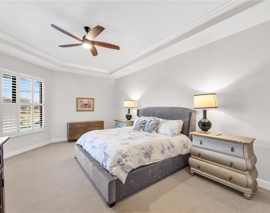 23273 Salinas Way - Photo Thumbnail 15