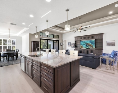 23273 Salinas Way - Photo Thumbnail 10