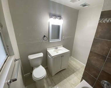 5322 Dewberry Street - Photo Thumbnail 8