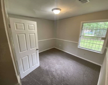 5322 Dewberry Street - Photo Thumbnail 5
