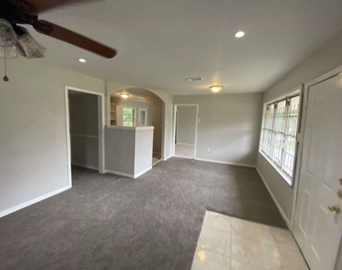 5322 Dewberry Street - Photo Thumbnail 3