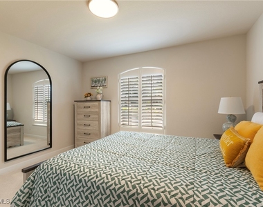 1526 Vintage Lane - Photo Thumbnail 20