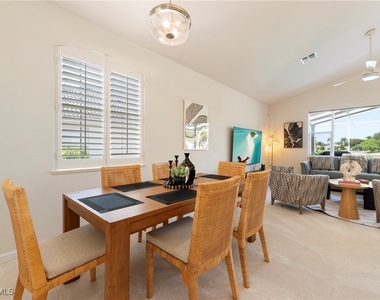 1526 Vintage Lane - Photo Thumbnail 9