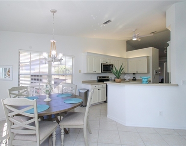 5645 Whisperwood Boulevard - Photo Thumbnail 28
