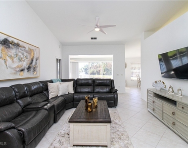 5645 Whisperwood Boulevard - Photo Thumbnail 18