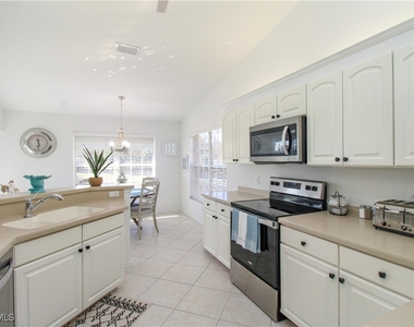 5645 Whisperwood Boulevard - Photo Thumbnail 32