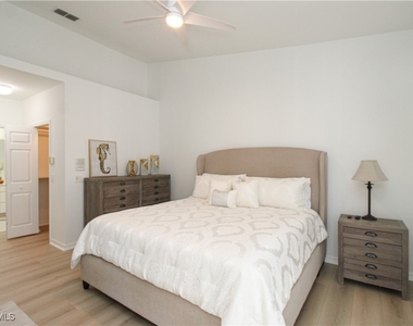 5645 Whisperwood Boulevard - Photo Thumbnail 33