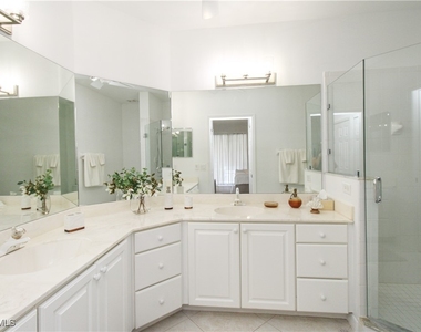 5645 Whisperwood Boulevard - Photo Thumbnail 38