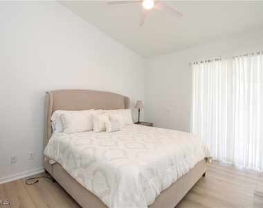5645 Whisperwood Boulevard - Photo Thumbnail 34