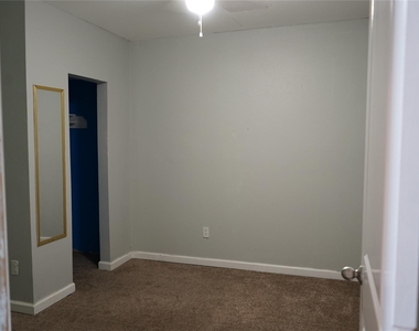 12718 Mystic Water Ln - Photo Thumbnail 6