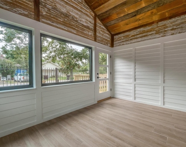 2702 Delano Street - Photo Thumbnail 43