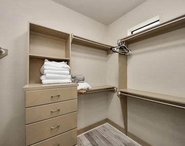 4510 Inker Street - Photo Thumbnail 19
