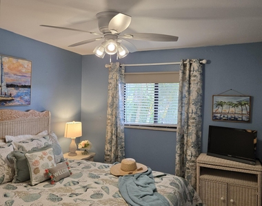8761 Ilex Court - Photo Thumbnail 19