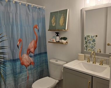 8761 Ilex Court - Photo Thumbnail 20